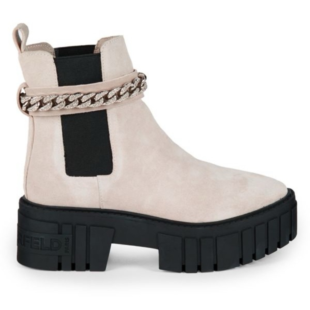 Riza Chelsea Boots
